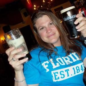 Meet your Posher, Joni